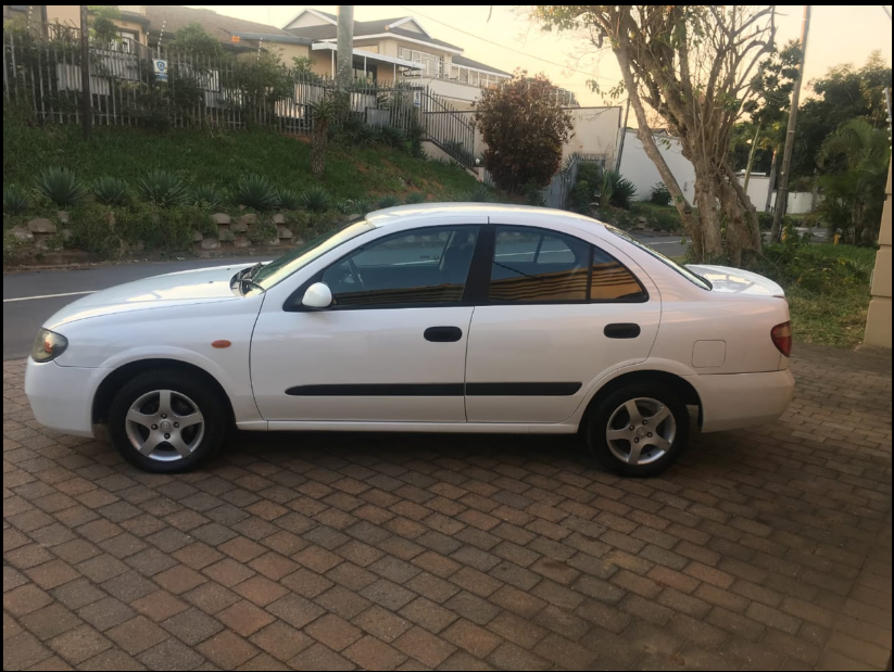 Almera 3
